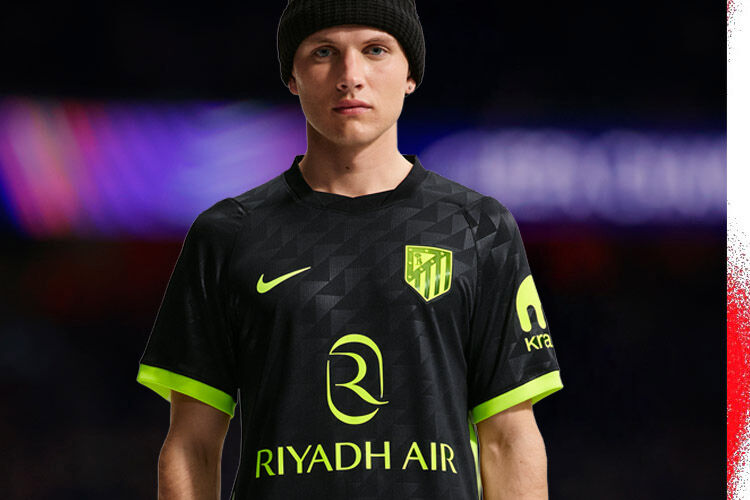 Away Kit 26/27