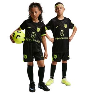 Kid's away 26/27 kit