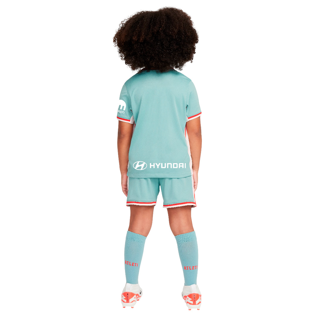 Kids away 24/25 kit image number null