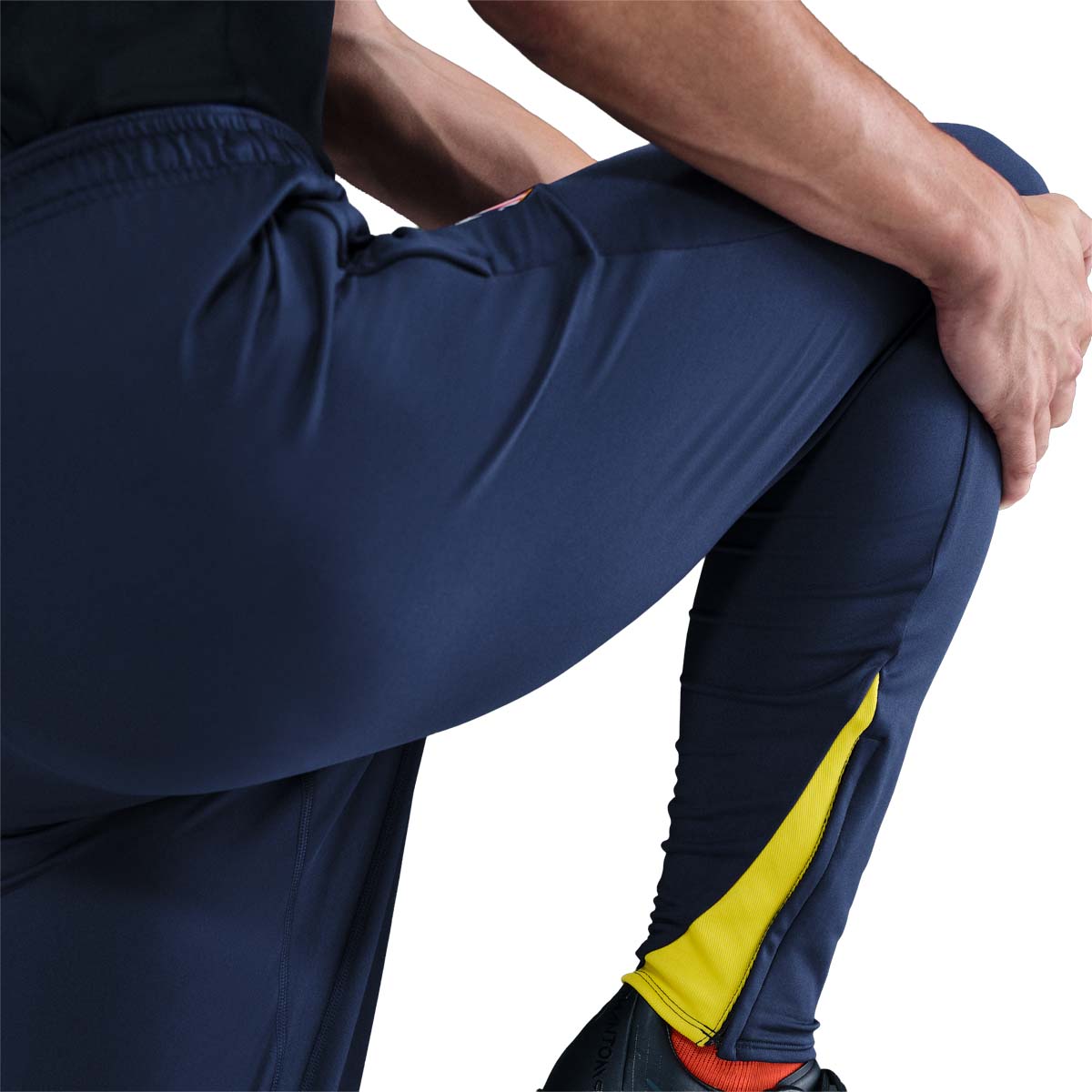Nike 25/26 training pants image number null